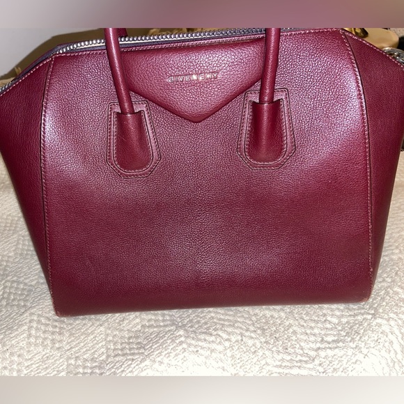 Meet your Posher, Whitney - Picture 7 of 13